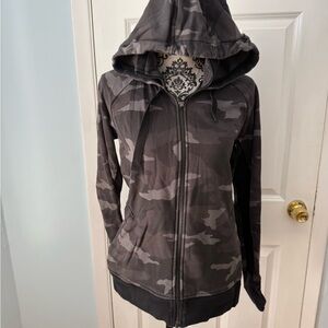 Camo Zip-Up Hoodie Jacket in Dark Gray
